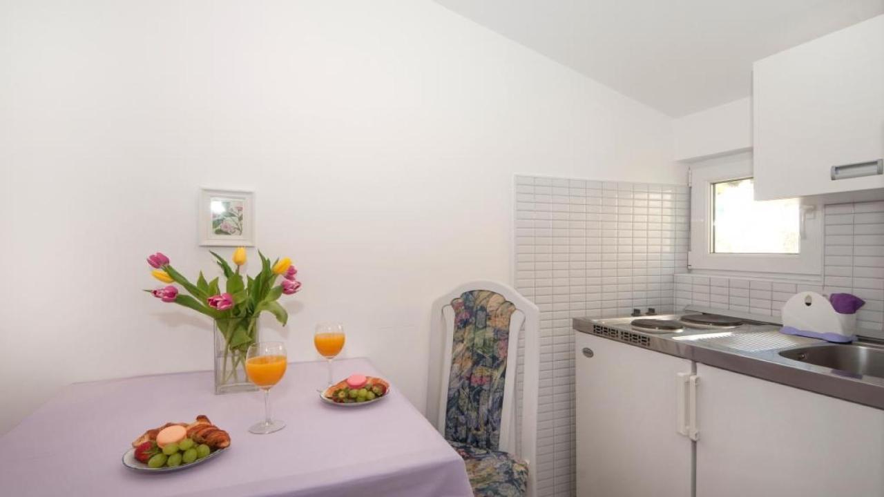 Apartments Angela 바스카보다 객실 사진