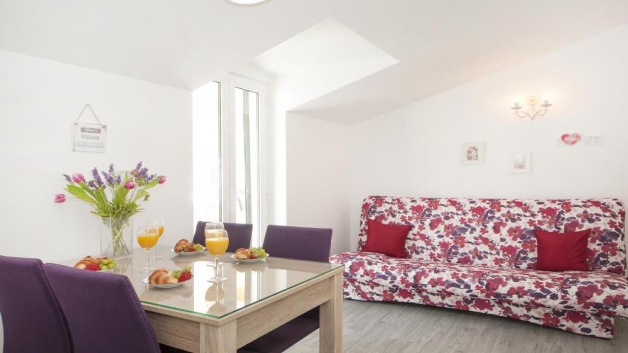 Apartments Angela 바스카보다 객실 사진